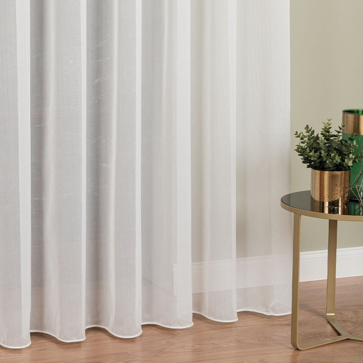 Firanka fantazyjna w jodełkę, z ołowianką, wysokość 300cm, kolor 010 off white
