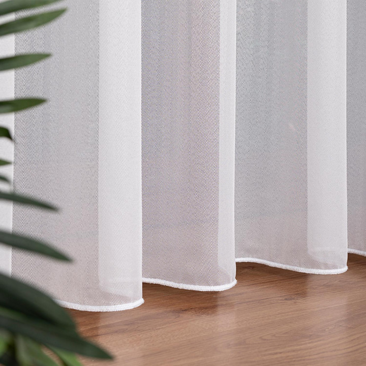 Firanka fantazyjna z ołowianką, wysokość 300cm, kolor 004 biały