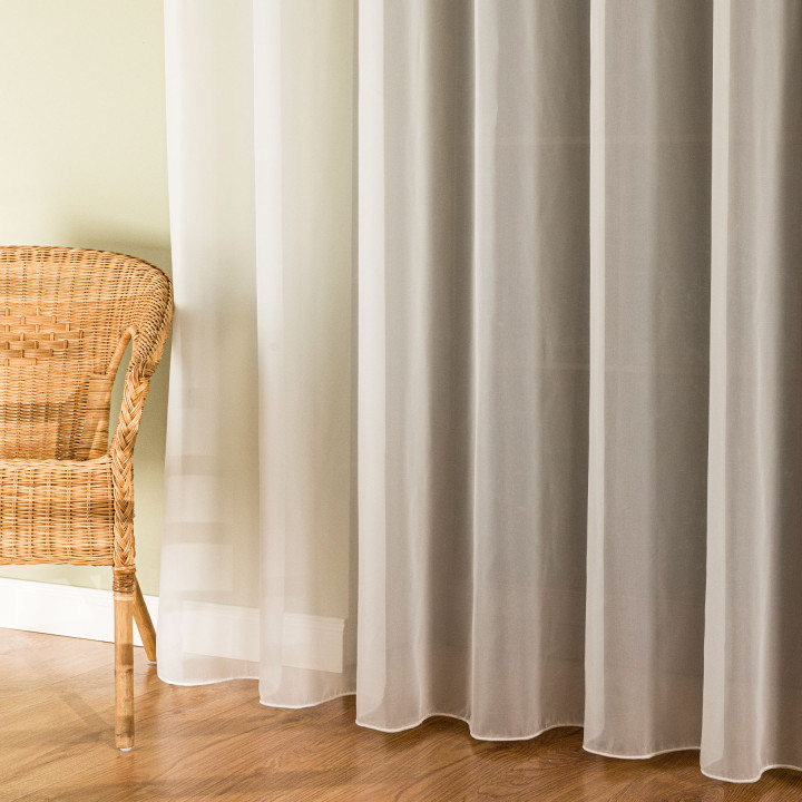 Firanka fantazyjna z ołowianką, wysokość 320cm, kolor 010 off white