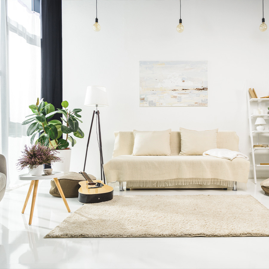 Minimalistyczne mieszkanie - wszystko, co warto wiedzieć o cechach stylu minimalistycznego